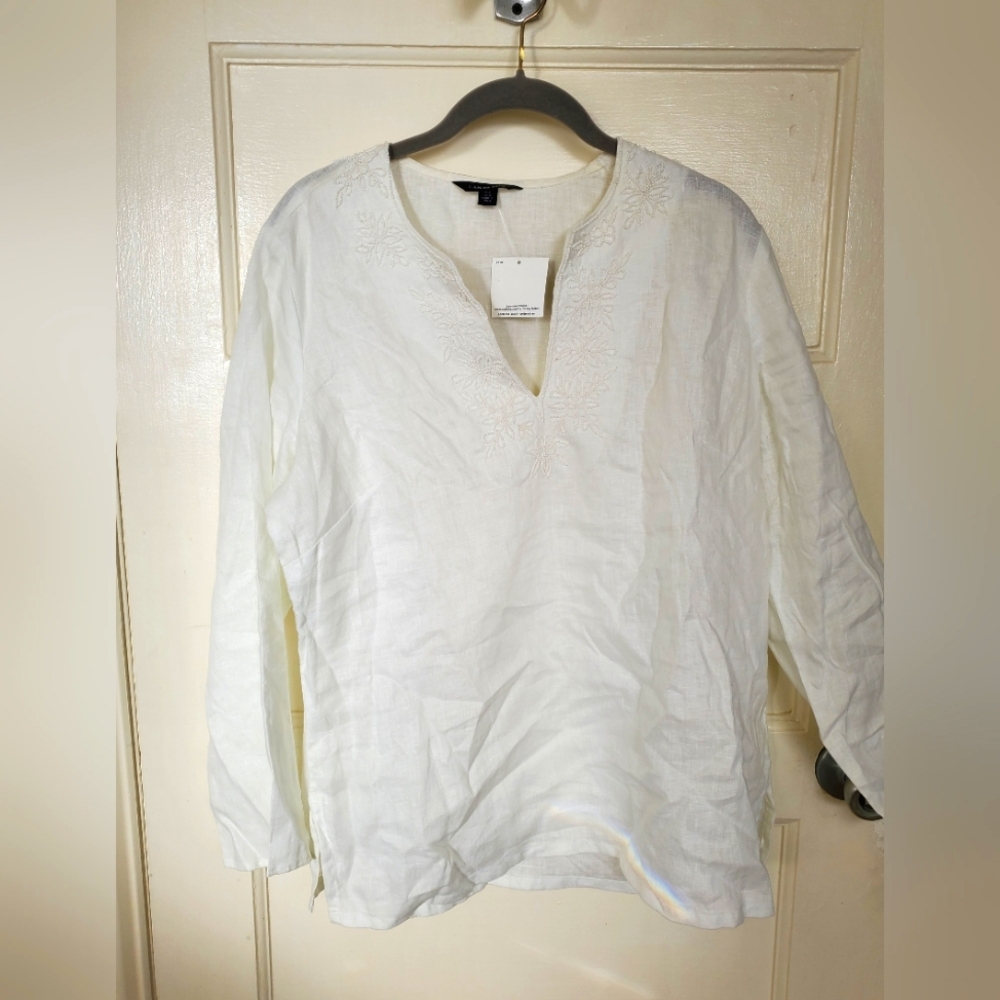 White linen tunic w beautiful bead work. NWT. Lands End